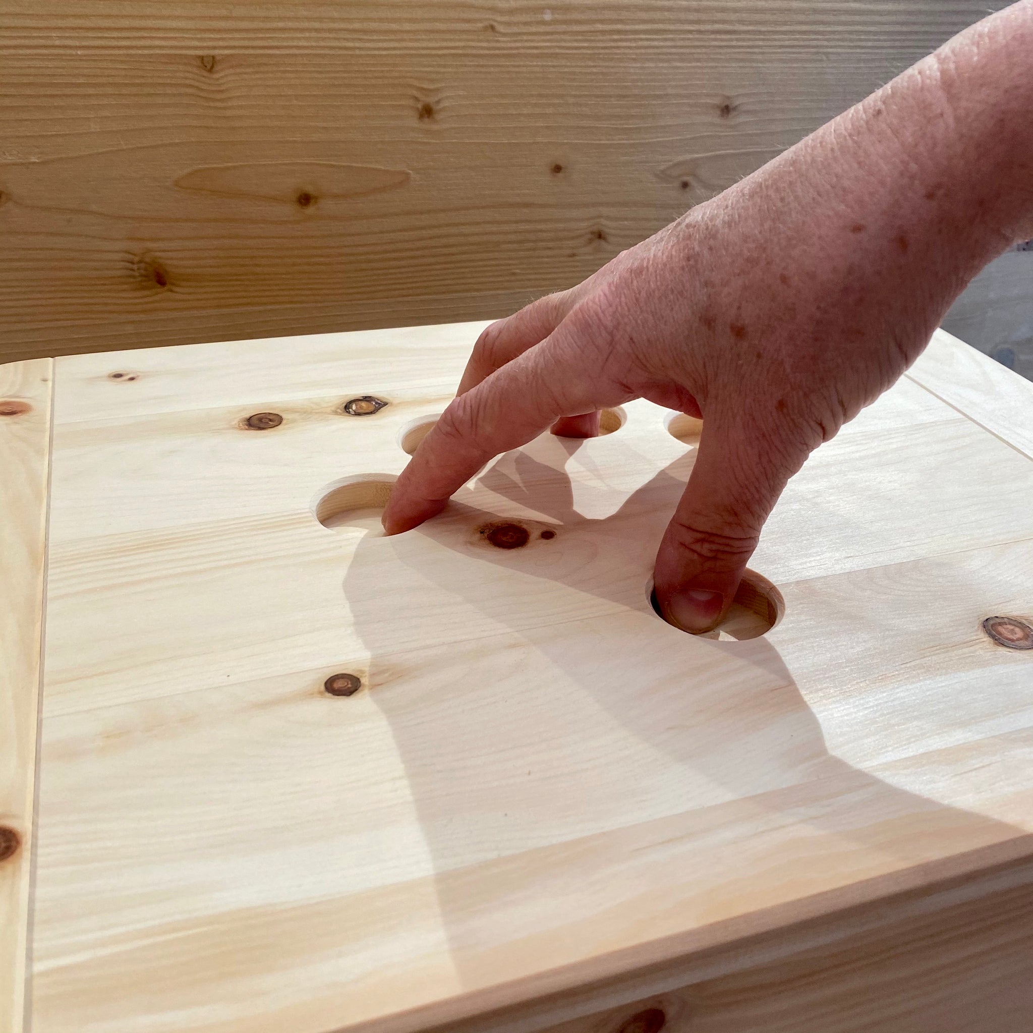 Cassetta portapane in legno